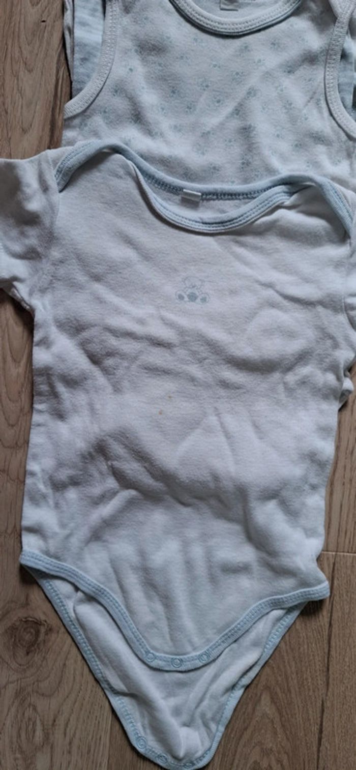 Lot 7 bodies 18mois - photo numéro 4