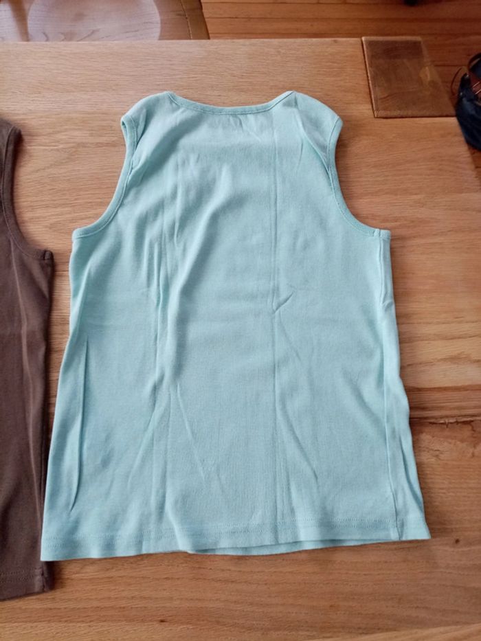 T-shirt sans manches - photo numéro 4