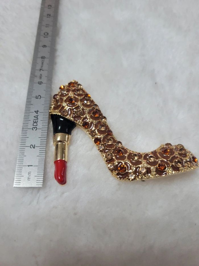 Broche escarpins strass make up - photo numéro 7
