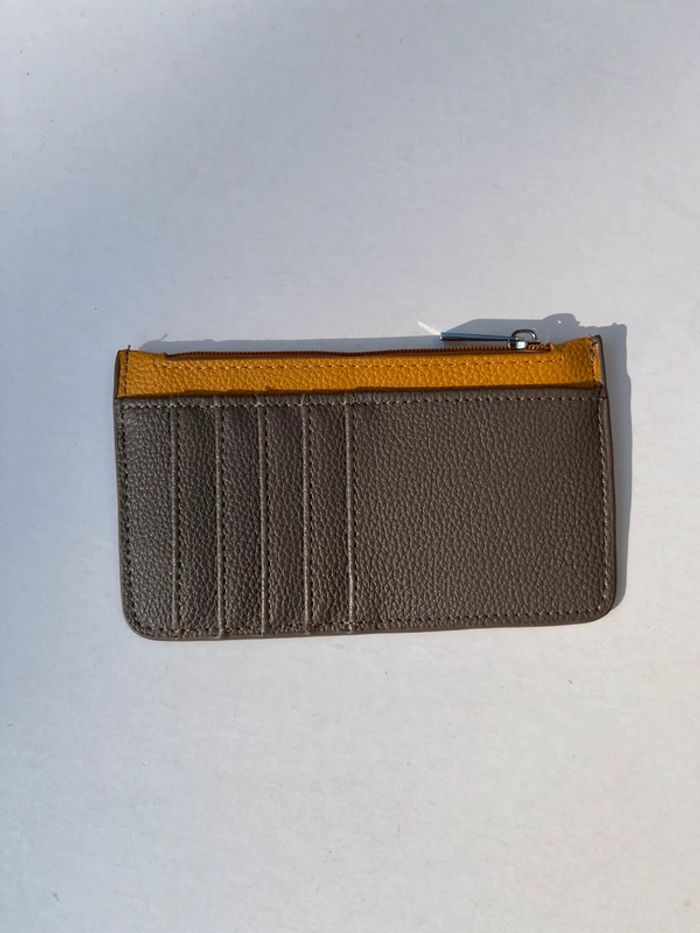 Porte-monnaie carte discret en cuir - marron et jaune - photo numéro 5