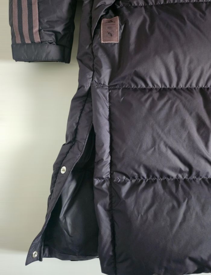 🧥 Doudoune longue Real Madrid x Adidas Taille M Neuve avec étiquette - photo numéro 5