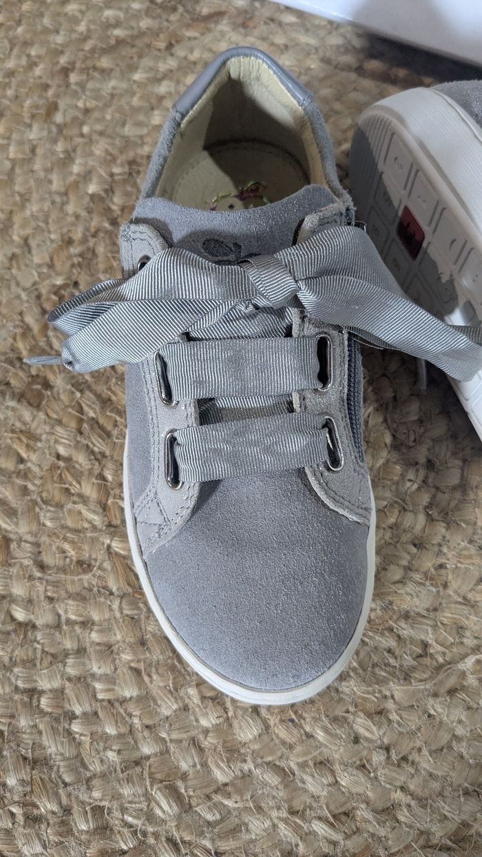 Chaussures fille shoo pom neuves pointure 29 - photo numéro 6