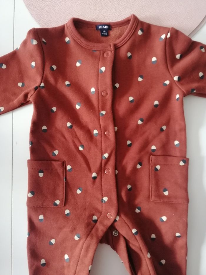 10 pyjamas et 10 bodies - photo numéro 4