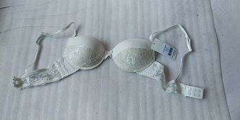 Soutien gorge Manoukian 90B neuf
