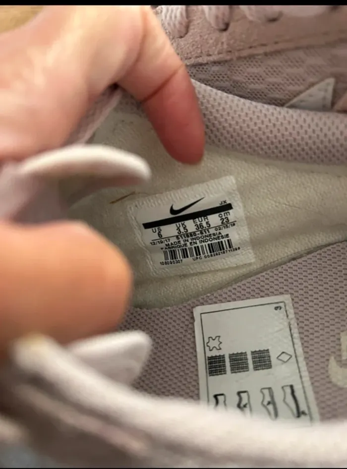 Jolie paire baskets ville Nike - photo numéro 8