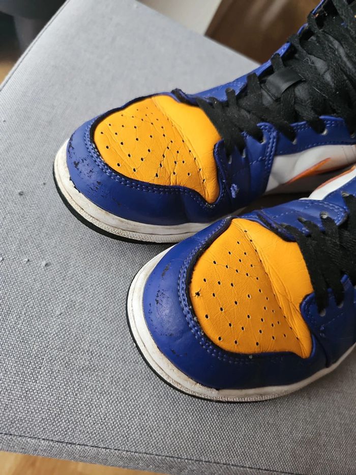 🔥Nike Air Jordan 1 Mid Lakers T.40 💫🏀 - photo numéro 2