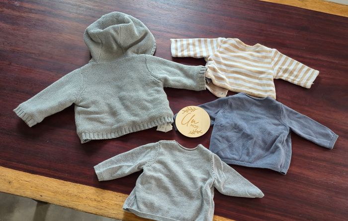 Lot veste 1 mois - photo numéro 2