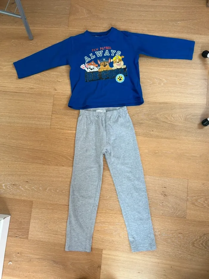 Pyjama garçon 5 -6 ans - photo numéro 3