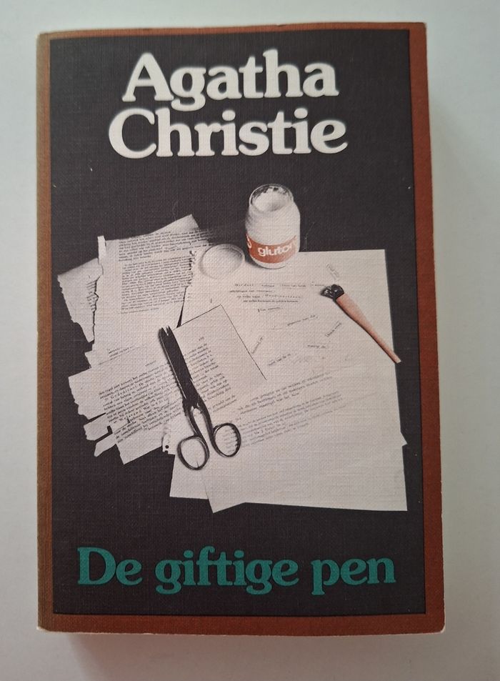 Livre d'Agatha Christie en néerlandais