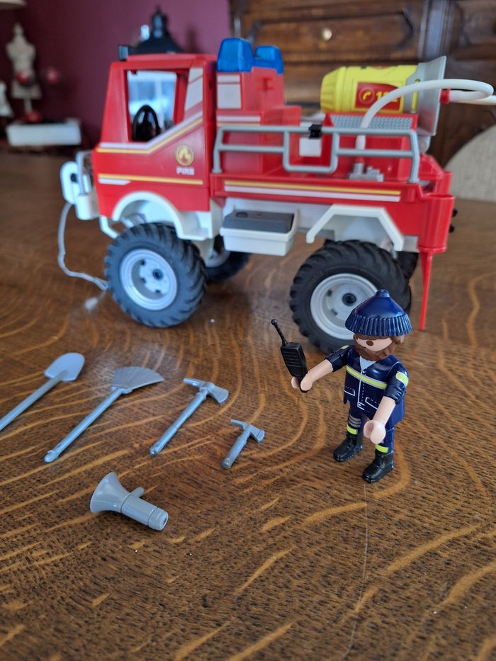 Playmobil 4x4 pompier 9466 Complet - photo numéro 2