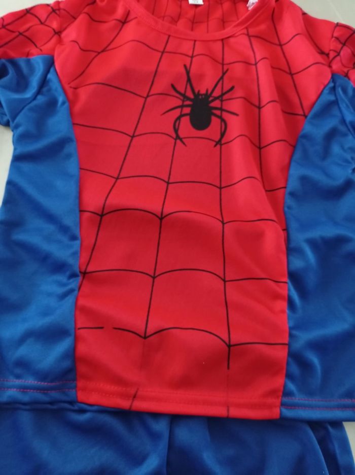 Deguisement spiderman bleu et rouge 6ans - photo numéro 3