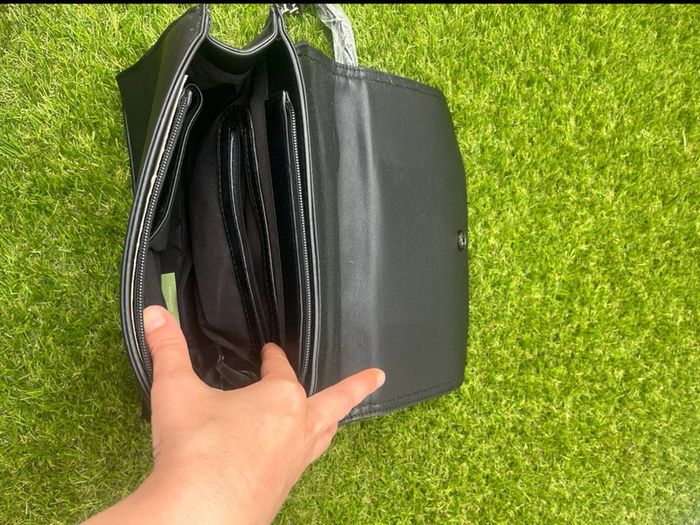 Très jolie sac à main à chaîne neuf - photo numéro 4