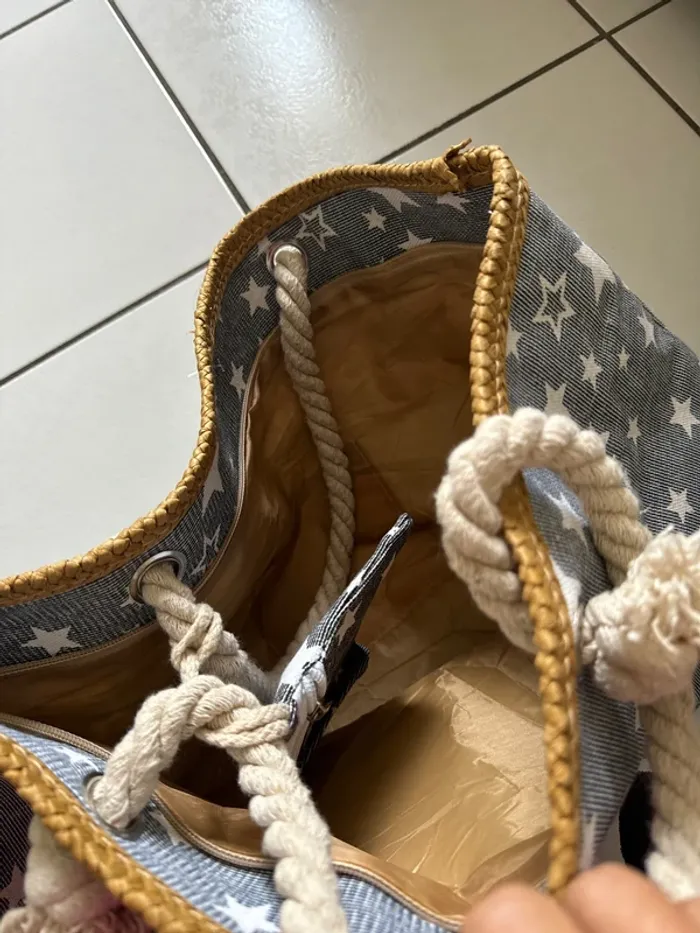 Sac cabas plage neuf jamais servi doublure - photo numéro 2