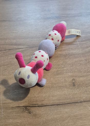 Peluche hochet chenille