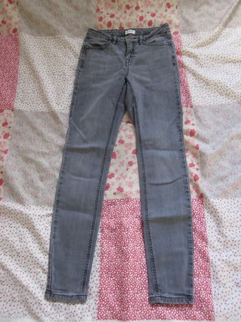 Jean skinny gris taille 34