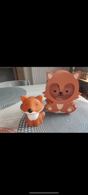 Lot tirelire et veilleuse renard