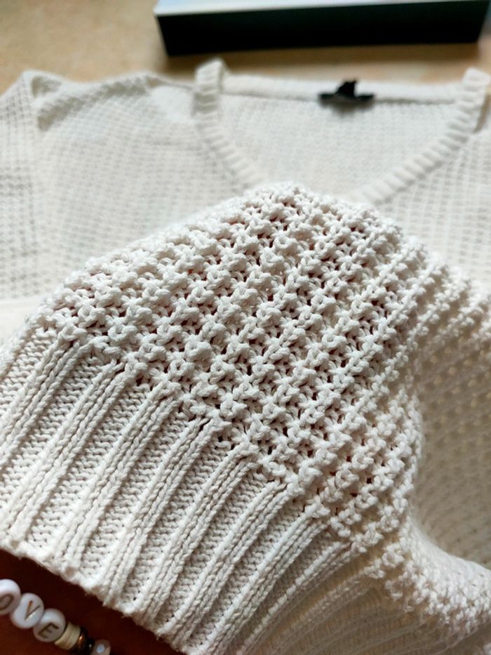 Pull col V hiver blanc taille 38 Jennyfer - photo numéro 7