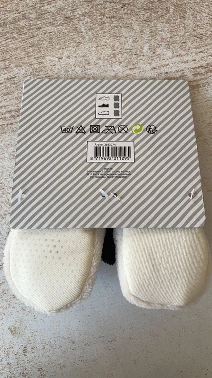 Chaussons bébé - photo numéro 2