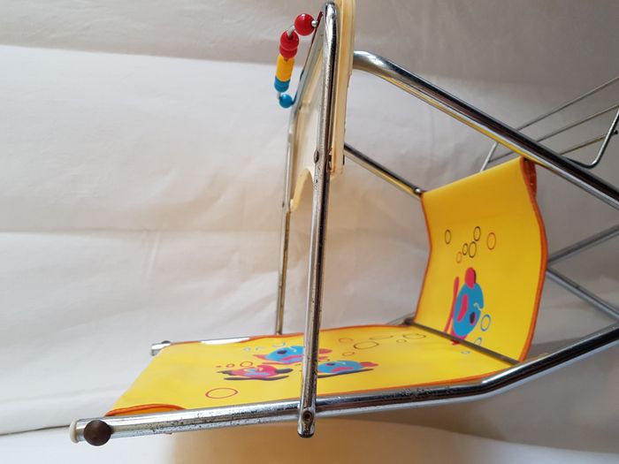 Ancien Jouet chaise haute Années 70 retro vintage - photo numéro 6