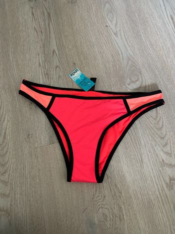 Bas slip  maillot  de bain taille 38 M Taille Undiz Neuf