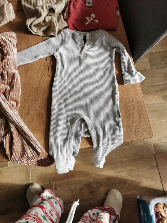 lot vétements 9 mois fille - photo numéro 2
