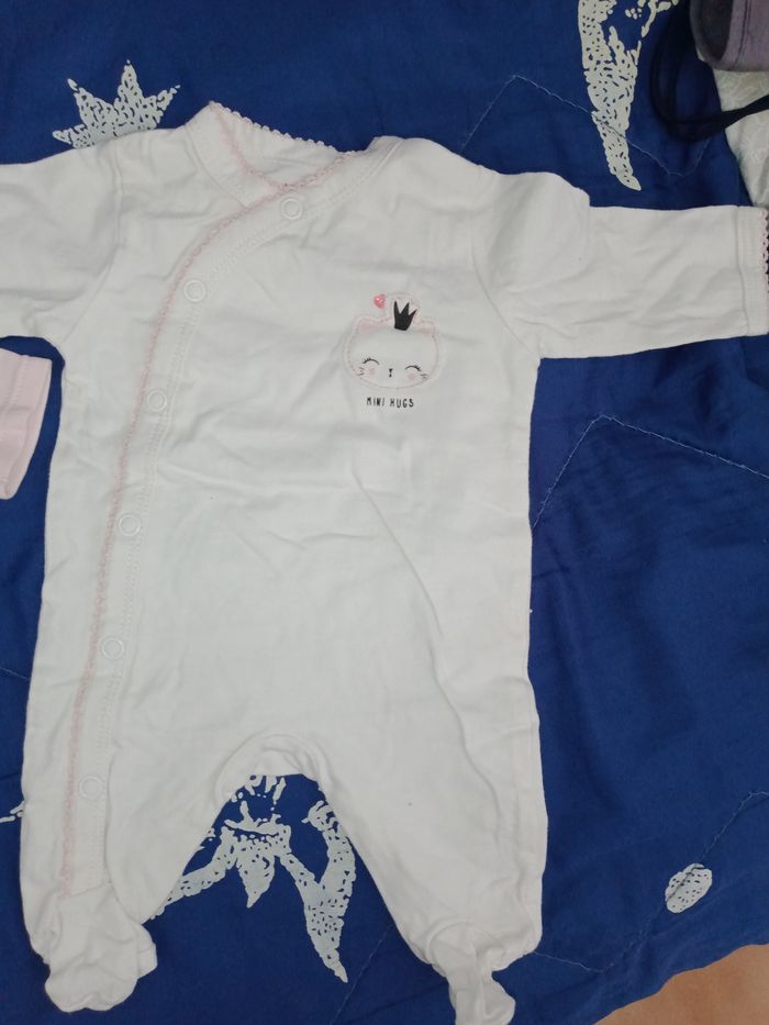 Pyjama comme neuf - photo numéro 5