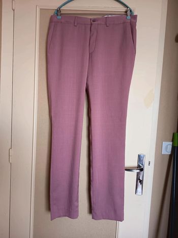 Pantalon homme , marque Genuine.