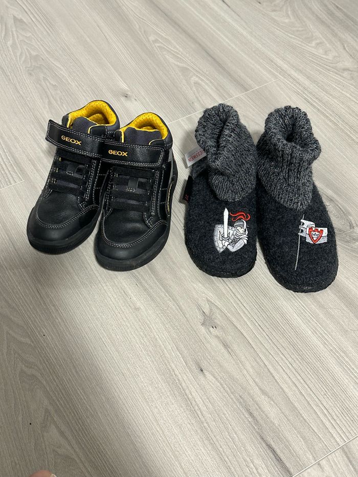 Lot d’une paire de Geox et d’une paire de chaussons Giesswein neufs avec étiquette