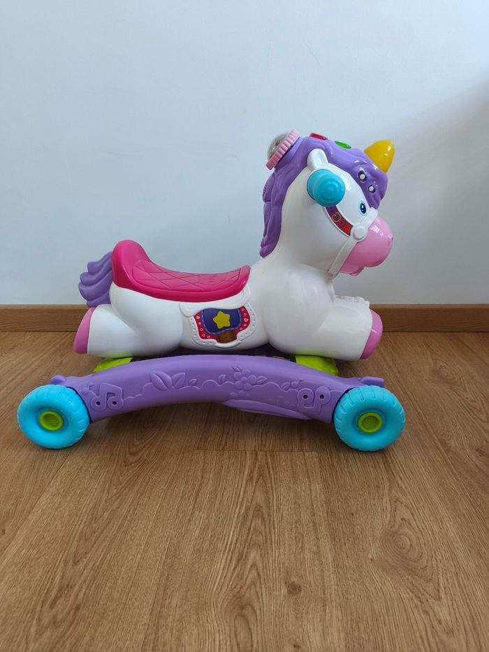 Licorne à bascule - photo numéro 2