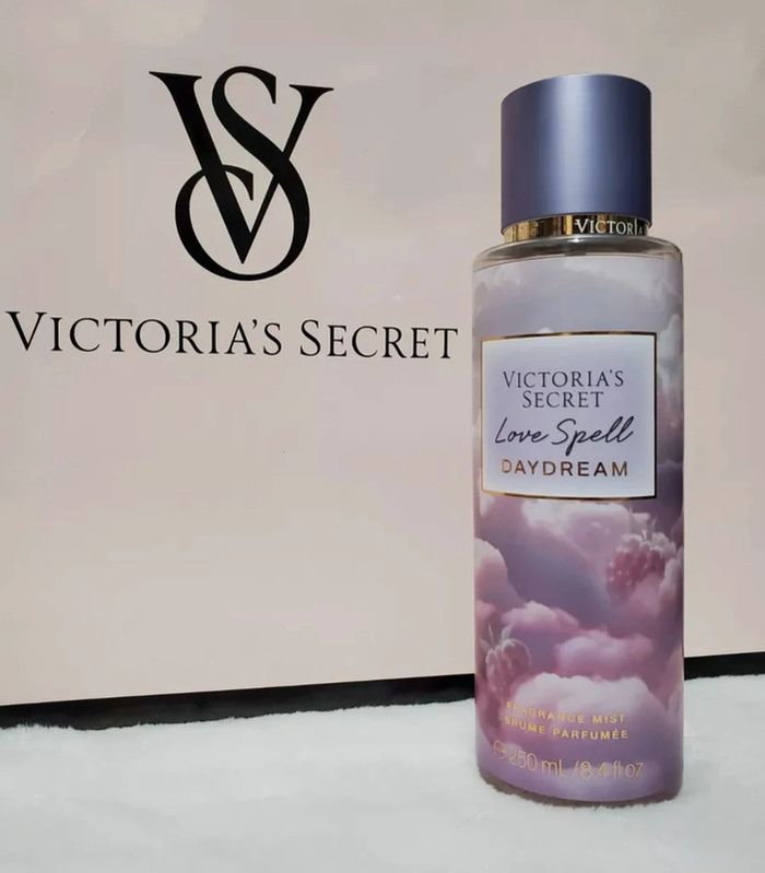 Brume corporelle parfumée Victoria's Secret Love Spell Daydream