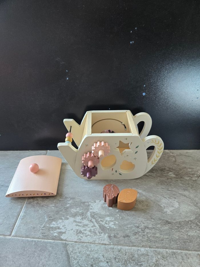 Jeu d'éveil en bois - photo numéro 2