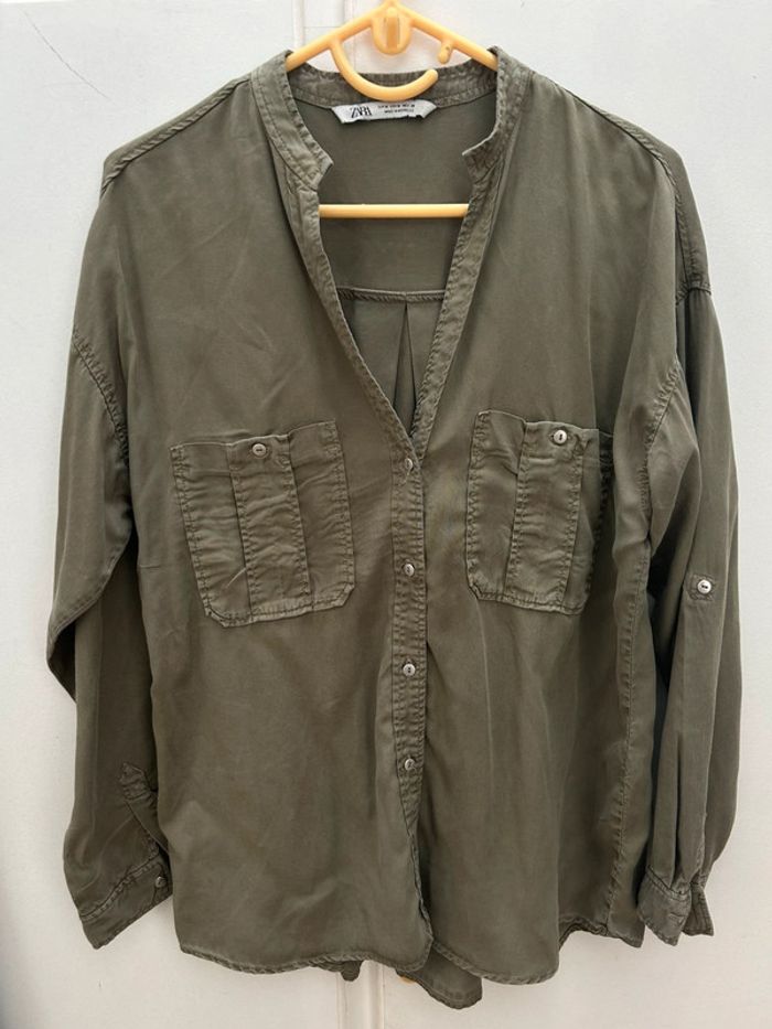Chemise kaki Zara taille M - en très bon état style militaire