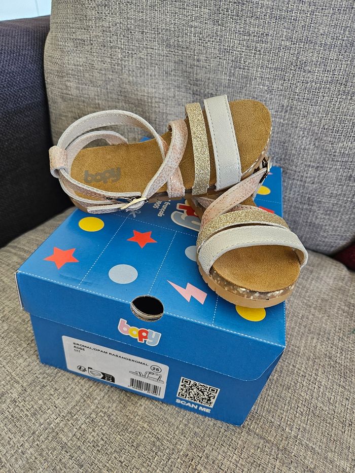 Sandales fille en cuir - photo numéro 2