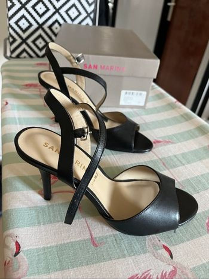 Chaussures cuir noir San marina 38 - photo numéro 2