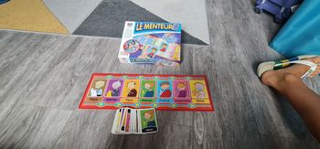 Le menteur