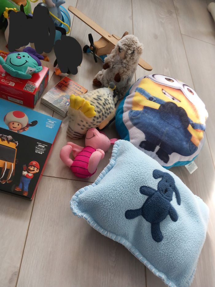 Lot de jeux, jouets, peluches ..... - photo numéro 4