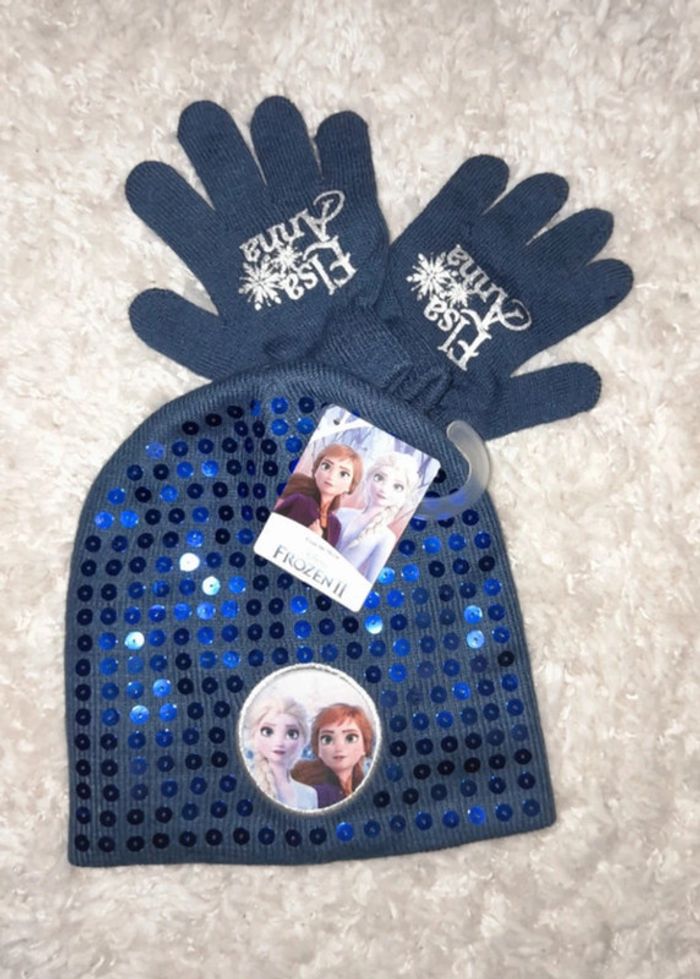Ensemble bonnet à sequins et gants Reine des neiges Anna et Elsa💫