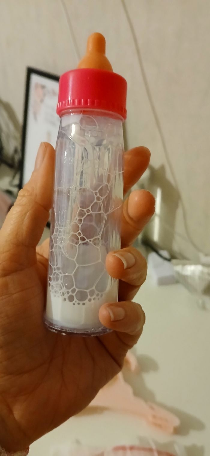 Poupée + porte Poupée et accessoires - photo numéro 7