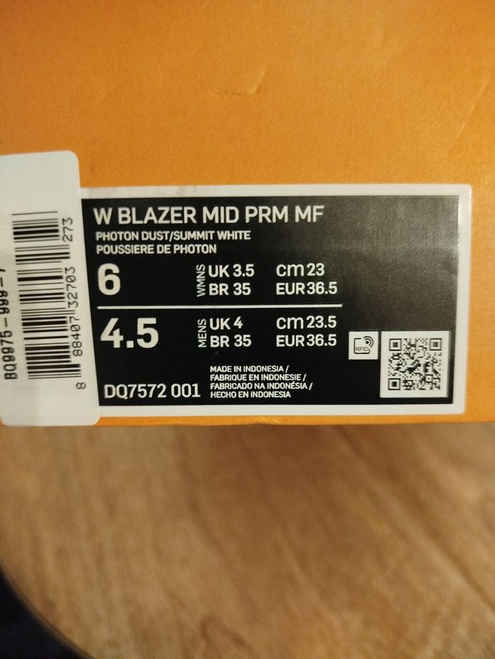 Baskets Nike T 36,5 - photo numéro 10