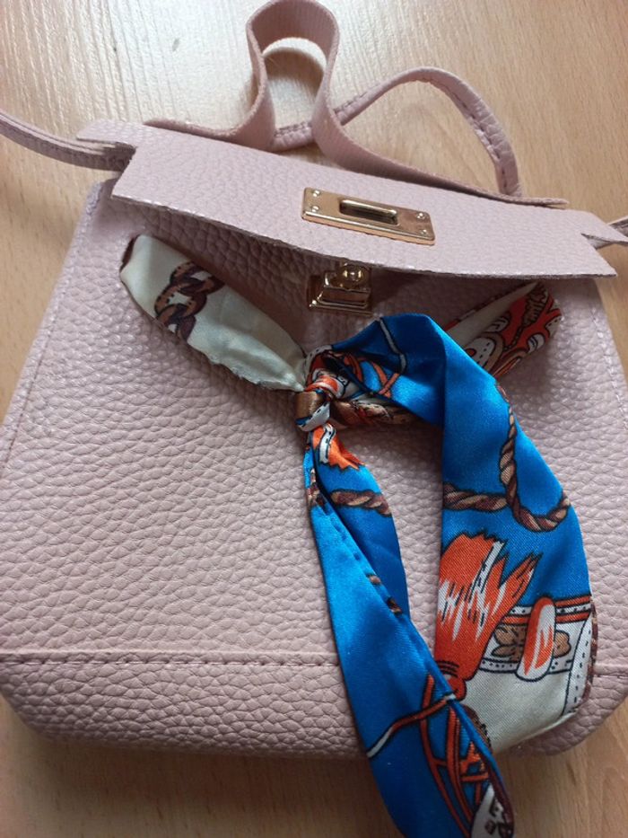 Mini sac à main 👜 - photo numéro 2