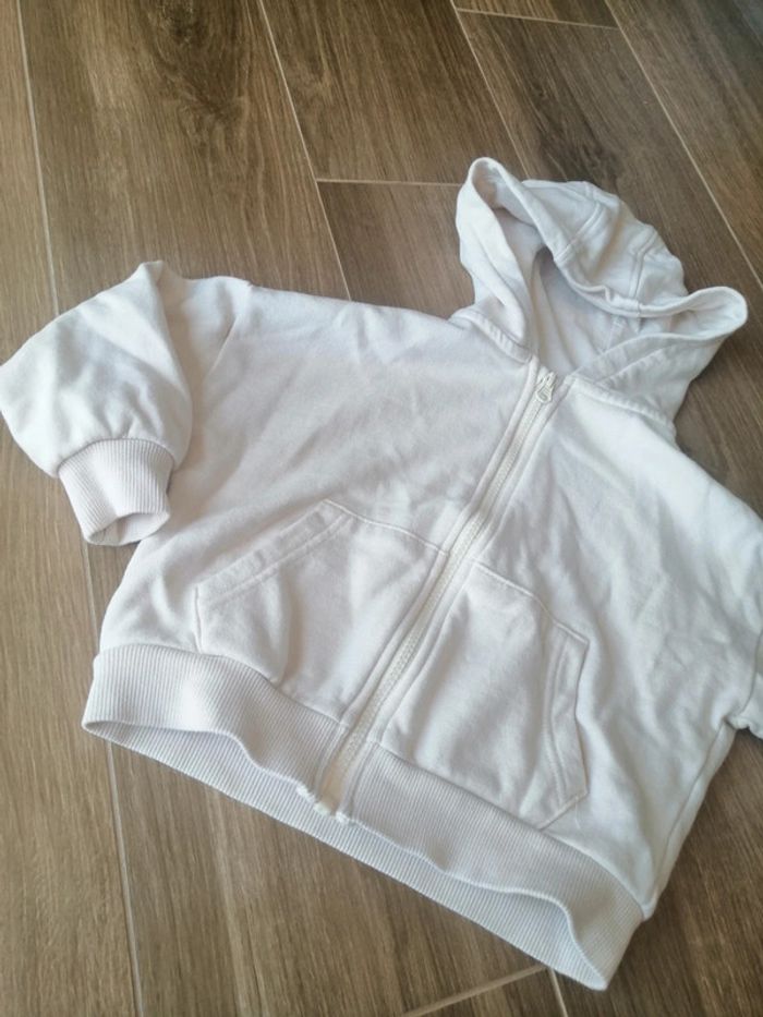 Sweat zippée - photo numéro 2
