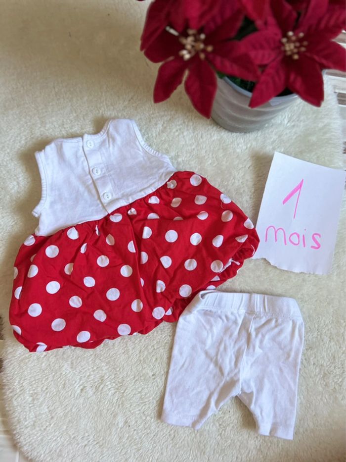 Robe Mickey ~ Disney ~ 1 mois - photo numéro 2