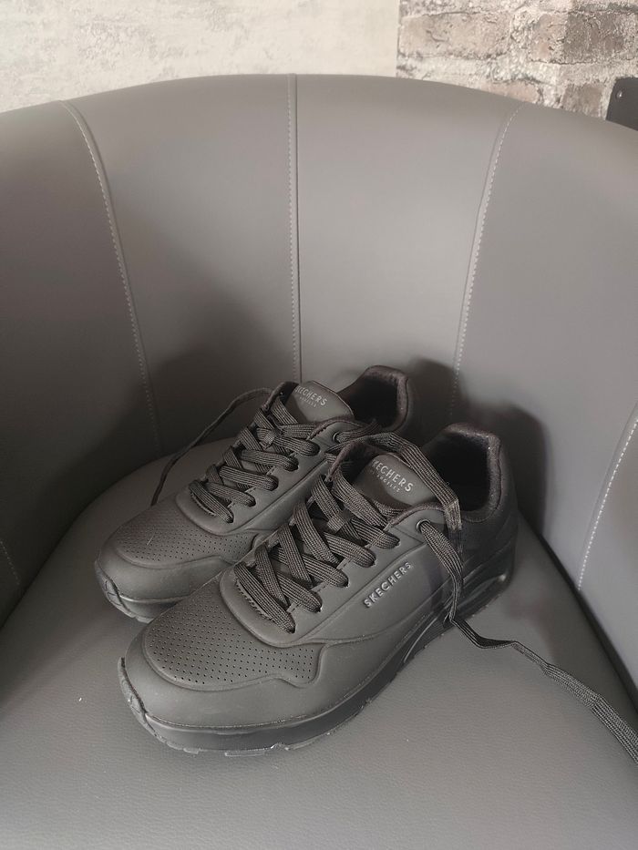 Skechers Los Angeles à mémoire de forme