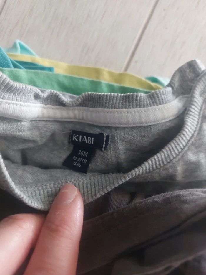 Lot de 8 t-shirts 36 mois (90-97 cm) très bon état - photo numéro 9