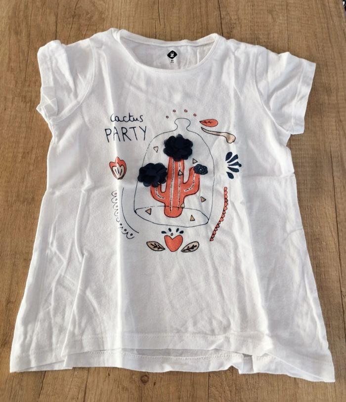 T-shirt manches courtes fille blanc cactus taille 5 ans Z'Génération