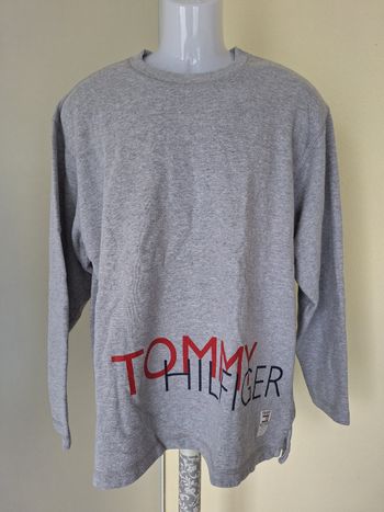 Pull sweat taille L Tommy Hilfiger