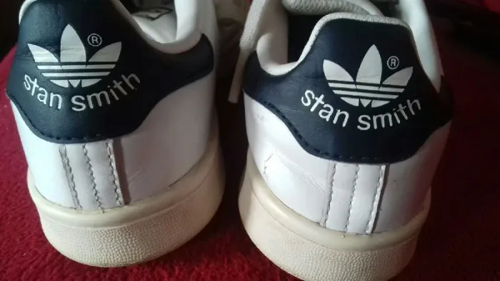 Basket stan Smith femme bleu marine pointure 37 1/3 - photo numéro 3