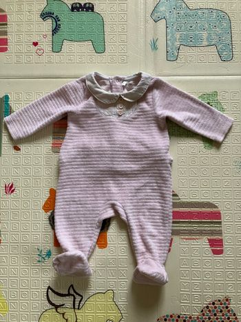 Vend grenouillere Orchestra taille 3 mois