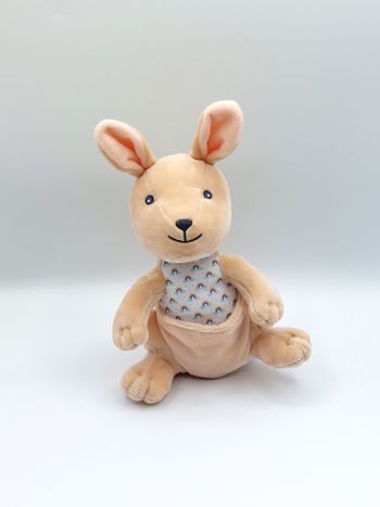 Peluche doudou kangourou beige ARTHUR ET LOLA blanc motif arc-en-ciel 22 cm état neuf