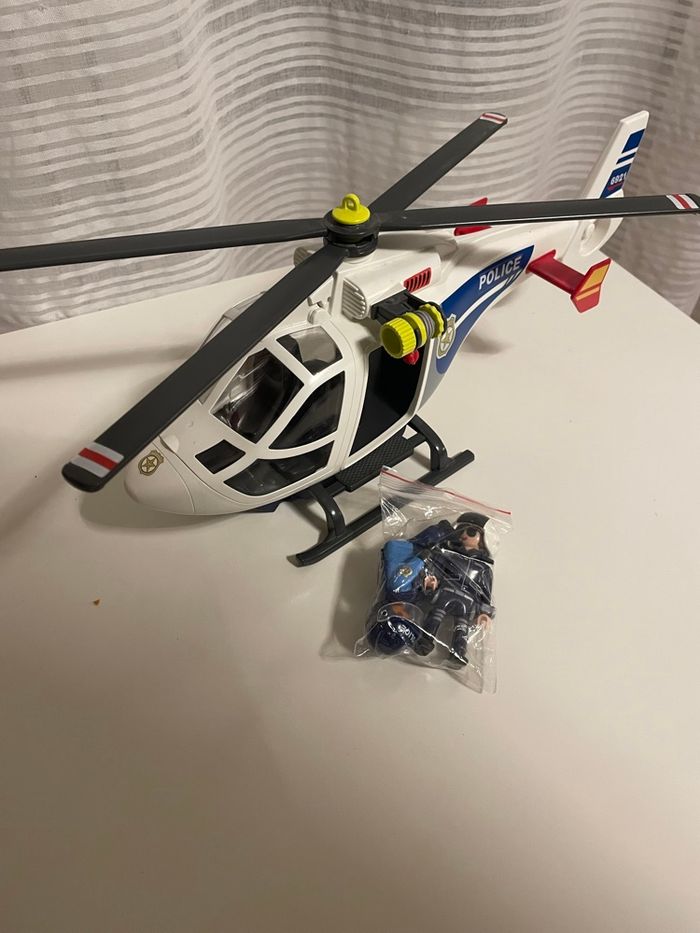Playmobil Gros Hélicoptère de police 6874 - photo numéro 3